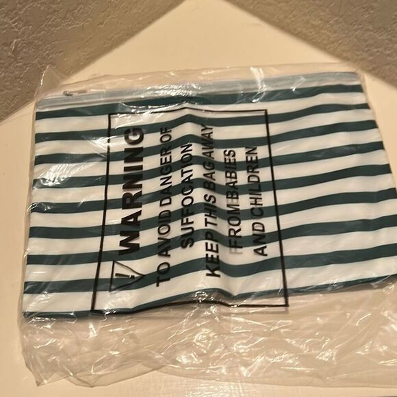 Playboy Zip Top Waterproof Beach Pouch White Green Stripe Toiletry Cosmetic Bag - Picture 9 of 9